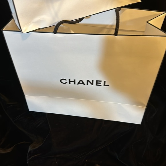 Chanel Shopping bags - Picture 3 of 3